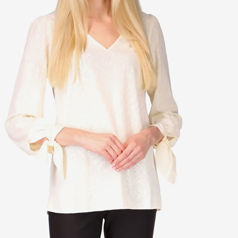 MICHAEL Michael Kors V -Neck Tie Sleeve Top
J